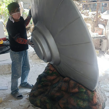 Crashed Alien Space Ship UFO 6ft Statue