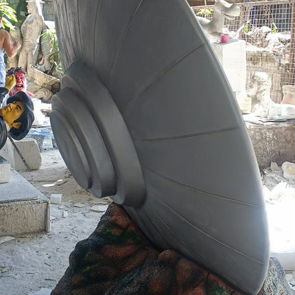 Crashed Alien Space Ship UFO 6ft Statue