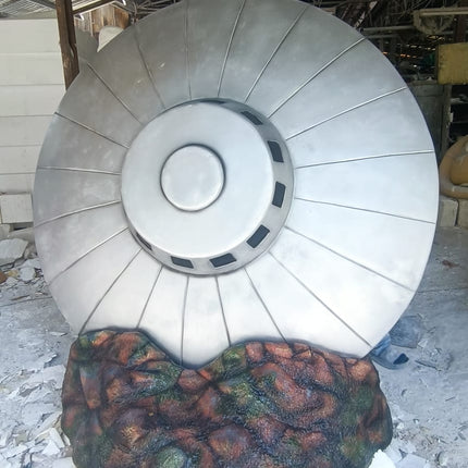 Crashed Alien Space Ship UFO 6ft Statue