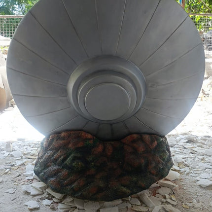 Crashed Alien Space Ship UFO 6ft Statue