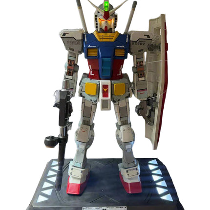 Gundam RX-78-2 Life Size Statue