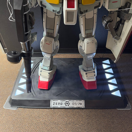 Gundam RX-78-2 Life Size Statue