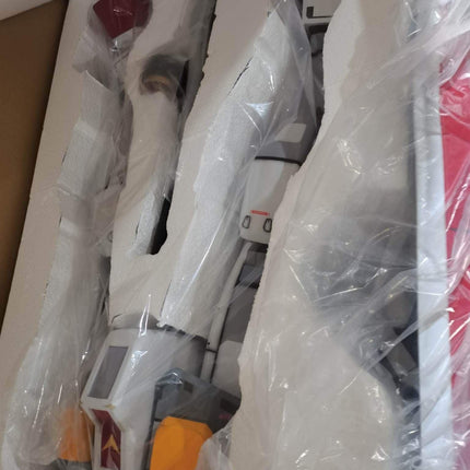 Gundam RX-78-2 Life Size Statue - LM Treasures 