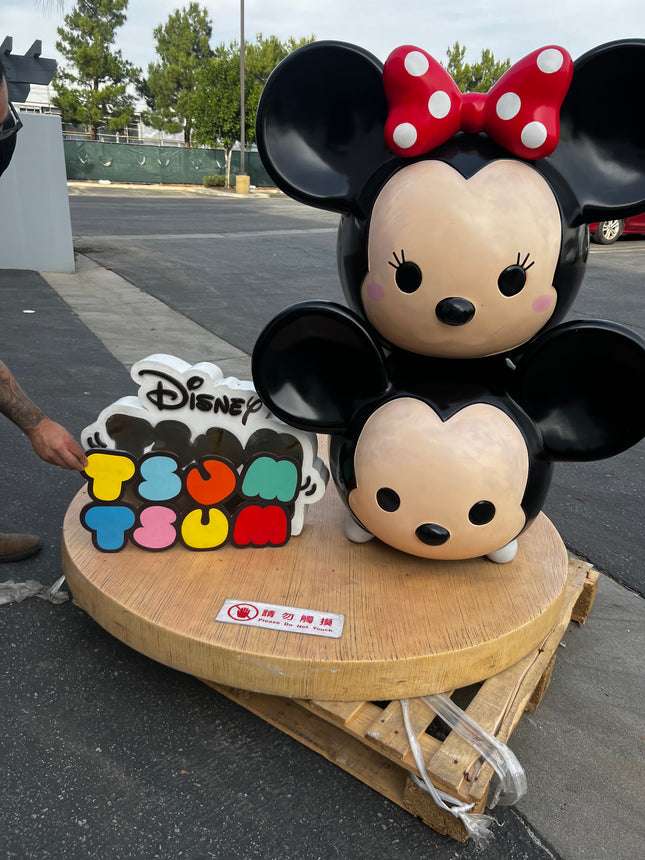 Pre-Owned Disney Tsum Mickey & Minnie Promo Life Size Statue Display - LM Treasures