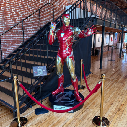 Iron Man Avengers: Endgame Iron Man Mark 85 Life Size Statue