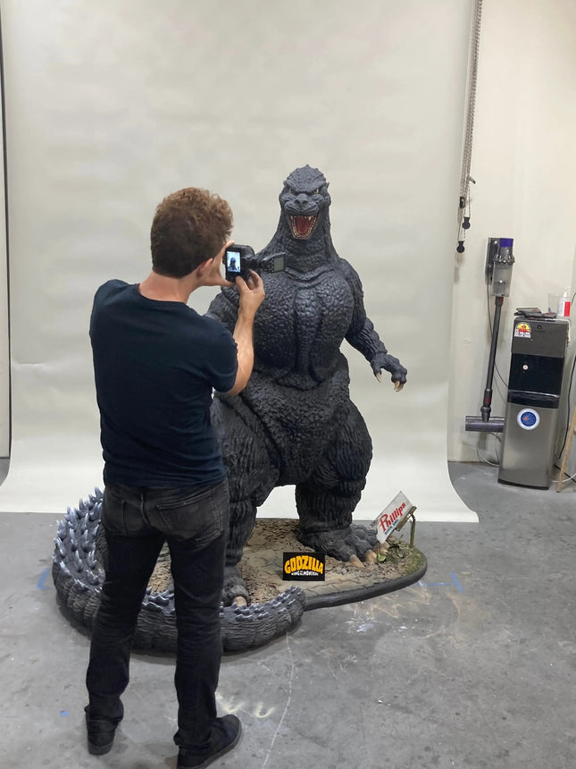 Godzilla Custom Human Size Statue LM Treasures -BLK4