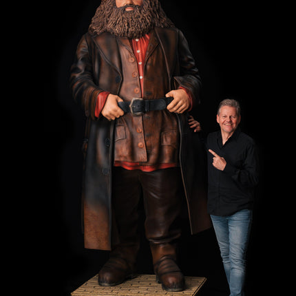 Harry Potter Rubeus Hagrid (Robbie Coltrane) 1:1 Life Size Statue
