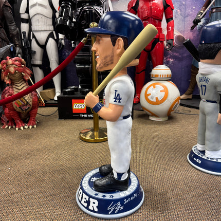 LA Dodgers Cody Bellinger 2017 Signed Bobblehead Statue