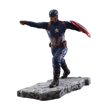 Pre-Owned Display Captain America: Civil War Life Size Statue LM Treasures - BK