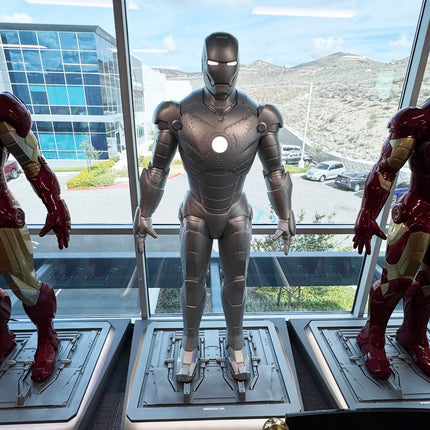 Iron Man 3 Mark II on DX Base Life Size Statue LM Treasures - BK