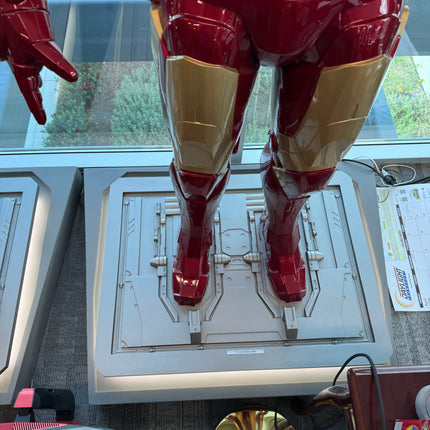 Iron Man 3 Mark III on DX Base Life Size Pre-Owned Statue LM Treasures - BK
