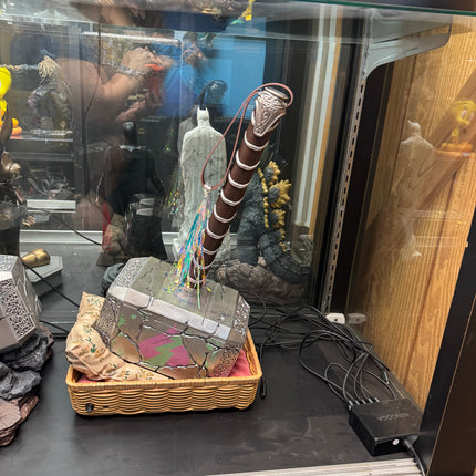 Thor: Love And Thunder Mjolnir Special Edition Master Craft Statue