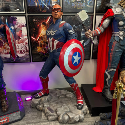 Captain America: Brave New World (Anthony Mackie) 1:1 Life Size Statue LM Treasures - BK