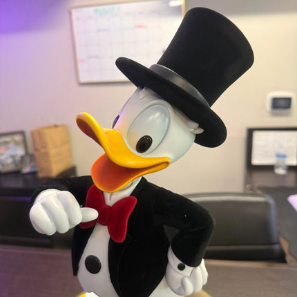 Disney Master Craft Tuxedo Donald Duck (With Chip'n Dale) Table Top Statue LM Treasures - MC