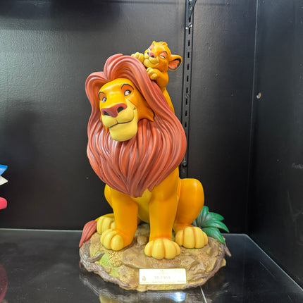 Lion King Master Craft Mufasa Table Top Statue