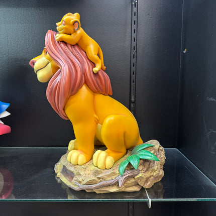 Lion King Master Craft Mufasa Table Top Statue
