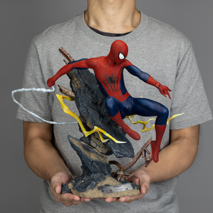 The Amazing Spider-Man: No Way Home Master Craft Table Top Statue