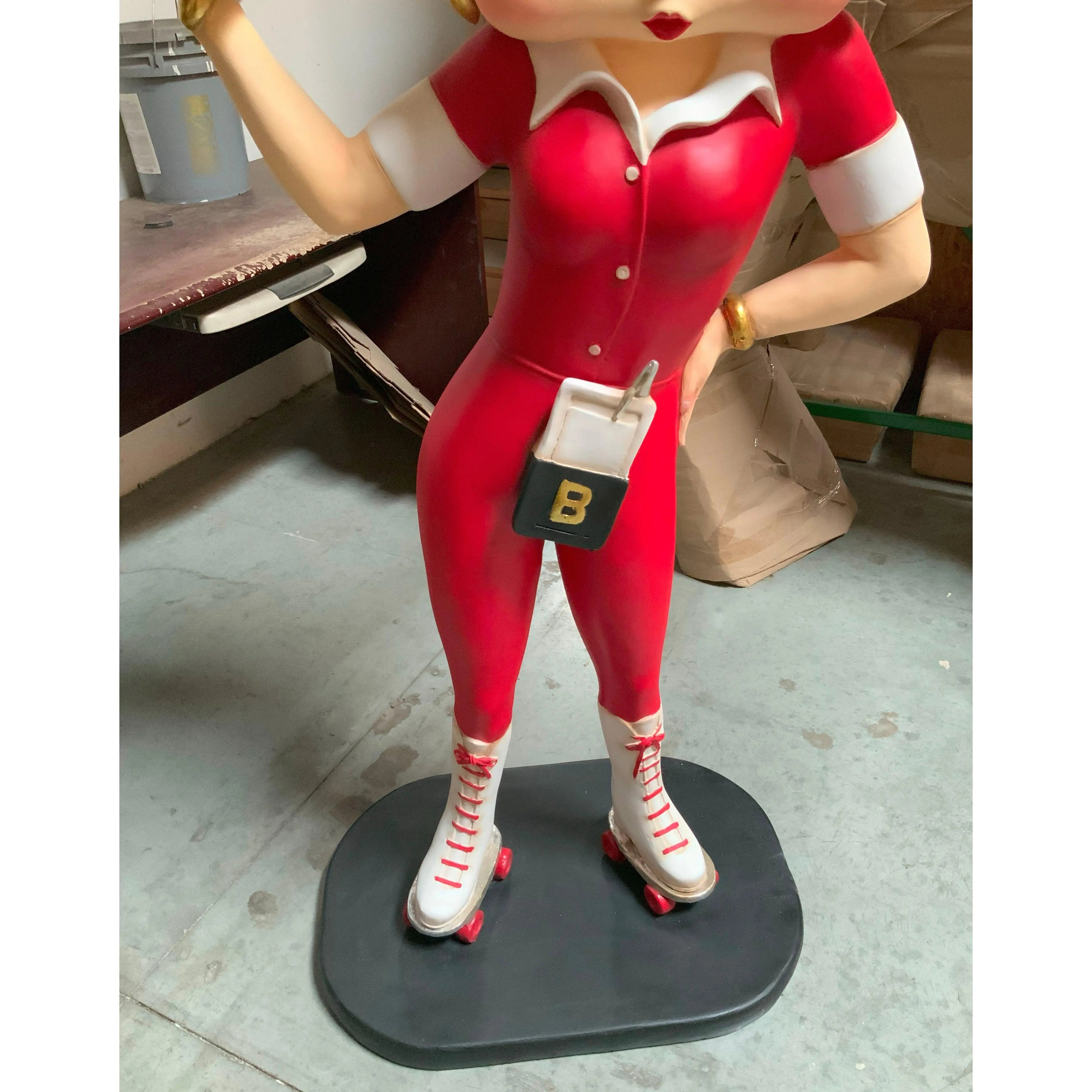STATUE BETTY BOOP 95CM GROOM OR - Animaux en résine XXL - Red Art STATUE BETTY BOOP 95CM GROOM OR - Animaux en résine XXL - Red Art