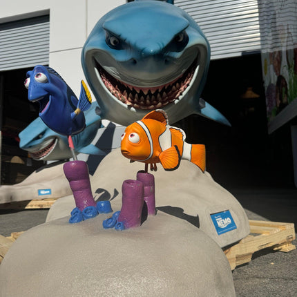 Life Size Finding Nemo Movie Display Statue - LM Treasures 