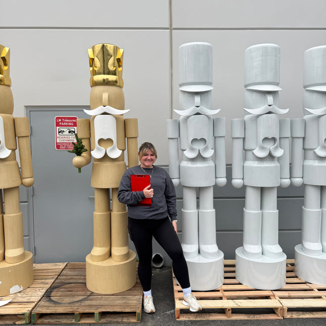 Pre-Owned Nordstrom Wood Nutcracker Life Size Statue