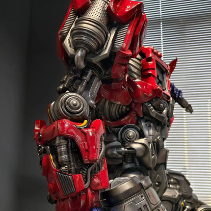 Optimus Prime on Rock Base Life Size Statue LM Treasures - IS