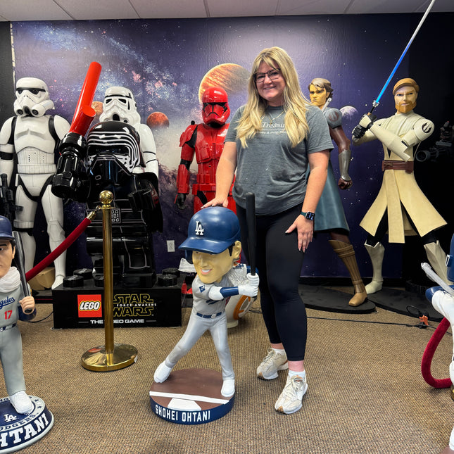 LA Dodgers Shohei Ohtani Batting in Grey Bobblehead Statue