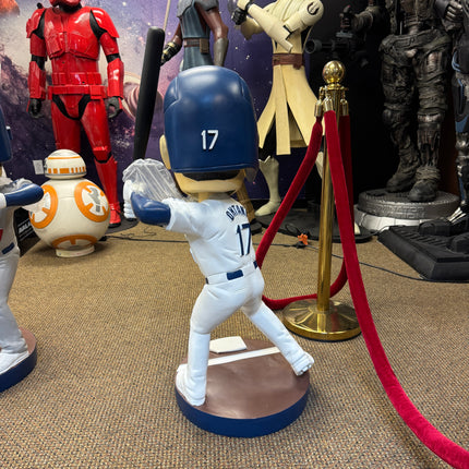 LA Dodgers Shohei Ohtani Batting in White Bobblehead Statue
