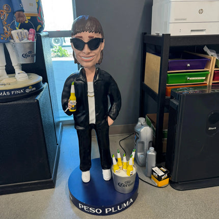 Pre-Owned Peso Pluma Corona Bobblehead Statue LM Treasures - P