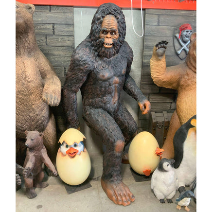 Bigfoot Life Size Statue - LM Treasures 