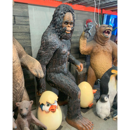 Bigfoot Life Size Statue - LM Treasures 