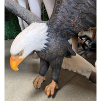 Flying Bald Eagle Statue - LM Treasures 