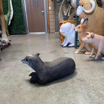 Laying Badger Life Size Statue - LM Treasures 