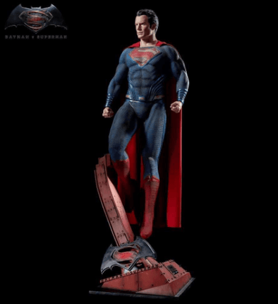 Superman Vs Batman: Dawn of Justice Superman Life Size Statue