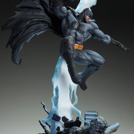 Batman: The Dark Knight Returns Premium Format Figure Sideshow