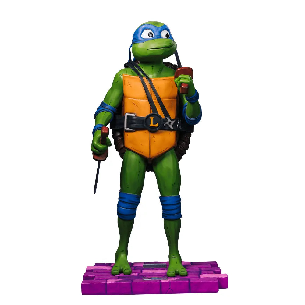 Teenage Mutant Ninja Turtles Leonardo Life Size Statue LM Treasures teenage-mutant-ninja-turtles-leonardo-life-size-statue-lm-treasures