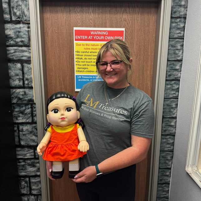 Squid Games Young Hee Doll Piggy Bank Statue - LM Treasures