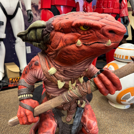Pathfinder Kobold Red Life Size Statue