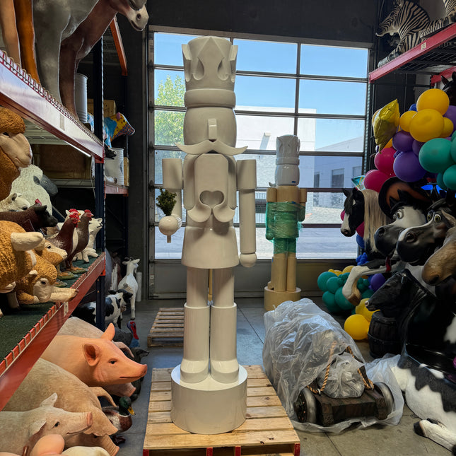 Pre-Owned White Nutcracker Style 2 Life Size Statue