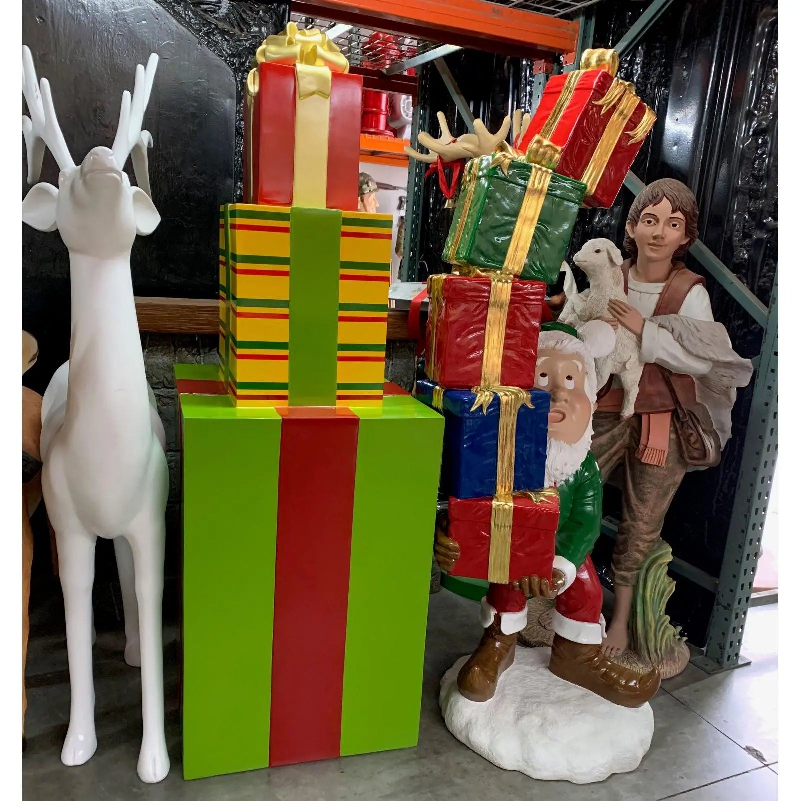 Elf With Stack Of Gifts Over Sized Statue – LM Treasures