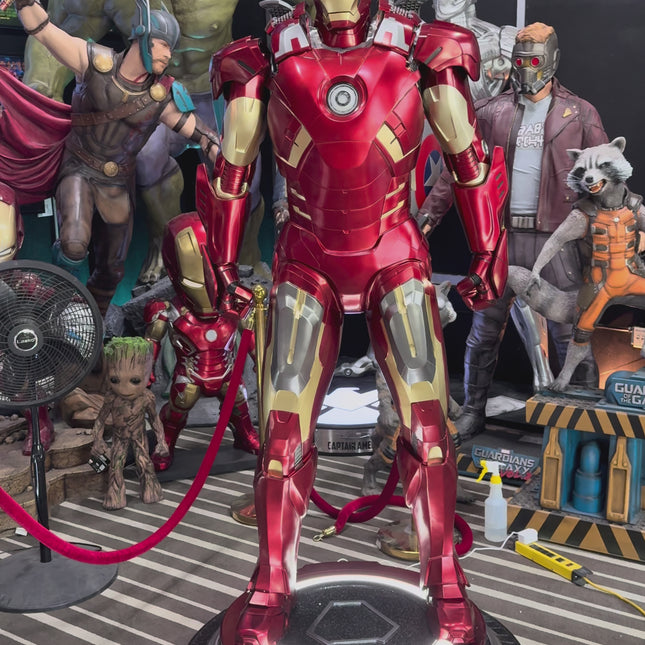 Iron Man Mark 7 Life Size Statue (Pre-Owned)