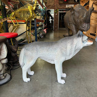 Wolf Life Size Statue - LM Treasures 