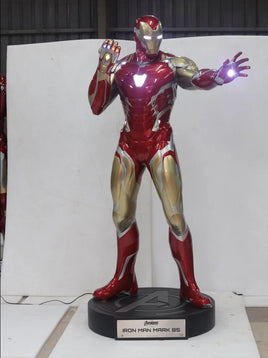 Iron Man Avengers: Endgame Iron Man Mark 85 Life Size Statue