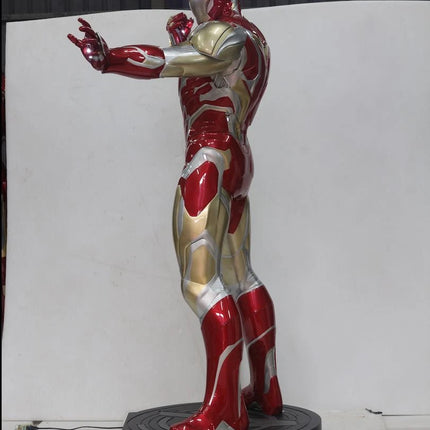 Iron Man Avengers: Endgame Iron Man Mark 85 Life Size Statue