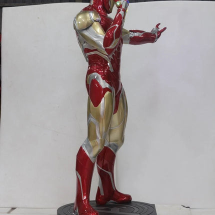 Iron Man Avengers: Endgame Iron Man Mark 85 Life Size Statue