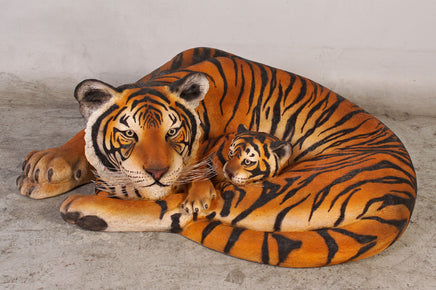 Bengal Tiger With Cub Life Size Statue - LM Treasures 