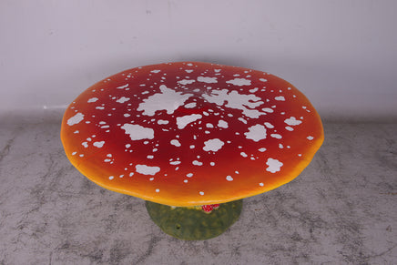 Mushroom Table - LM Treasures 
