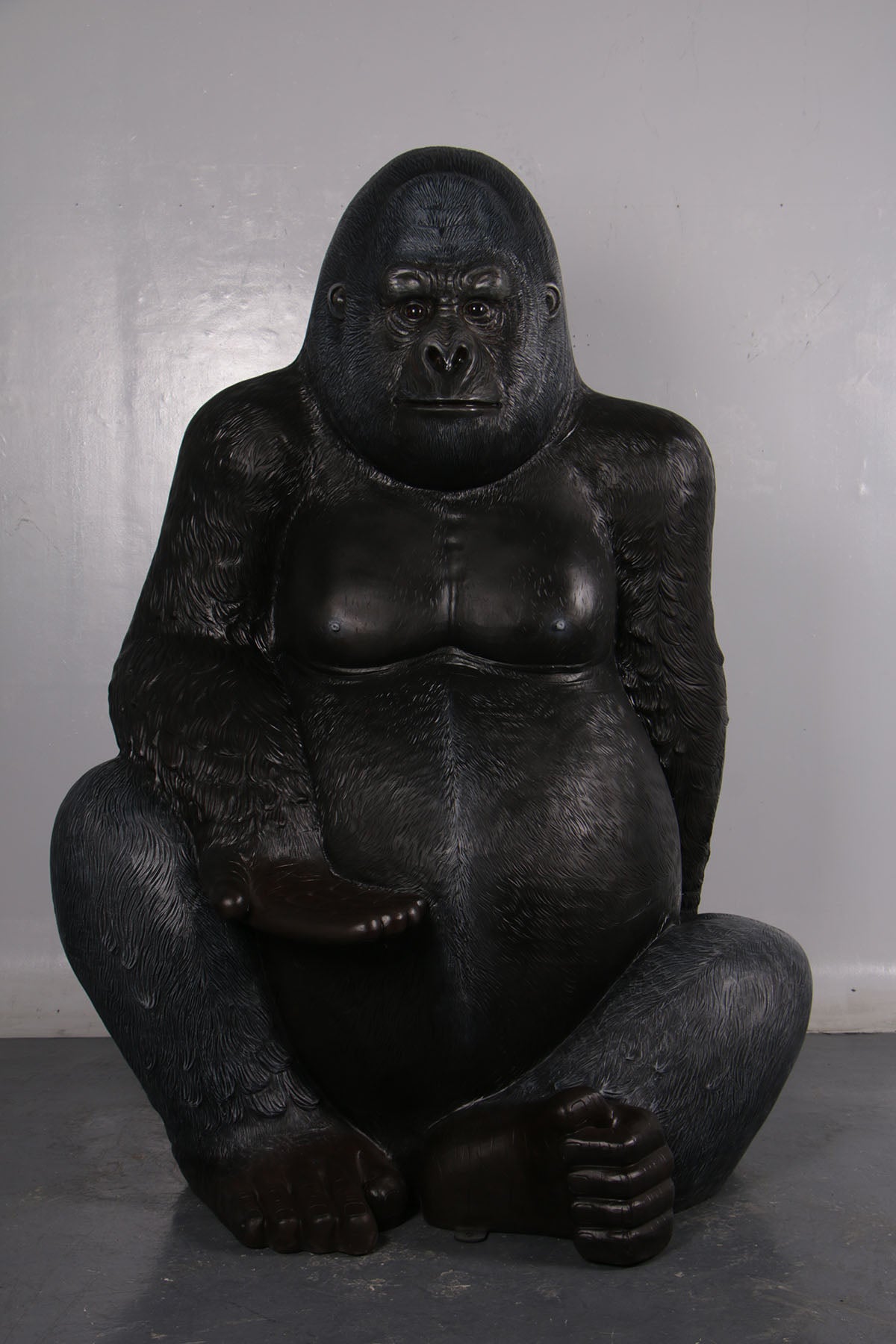 Jumbo Silverback Gorilla 8 ft Statue Jumbo Silverback Gorilla Statue