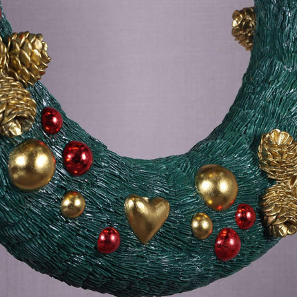 Christmas Wreath Statue - LM Treasures 