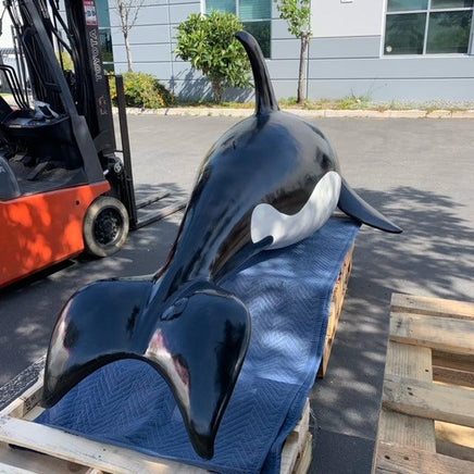 Hanging Baby Orca Whale Statue - LM Treasures 