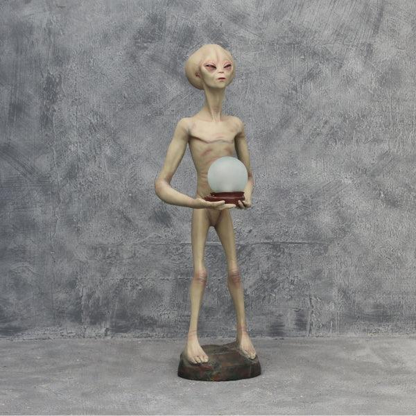 Alien Encounter With Lamp Statue - LM Treasures 